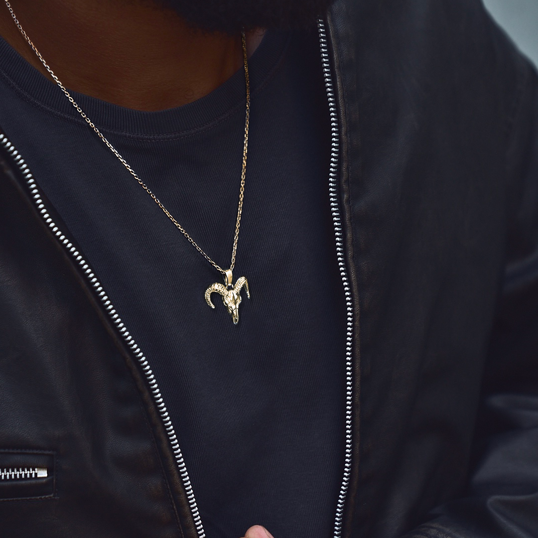 SILVER GOAT HEAD PENDANT