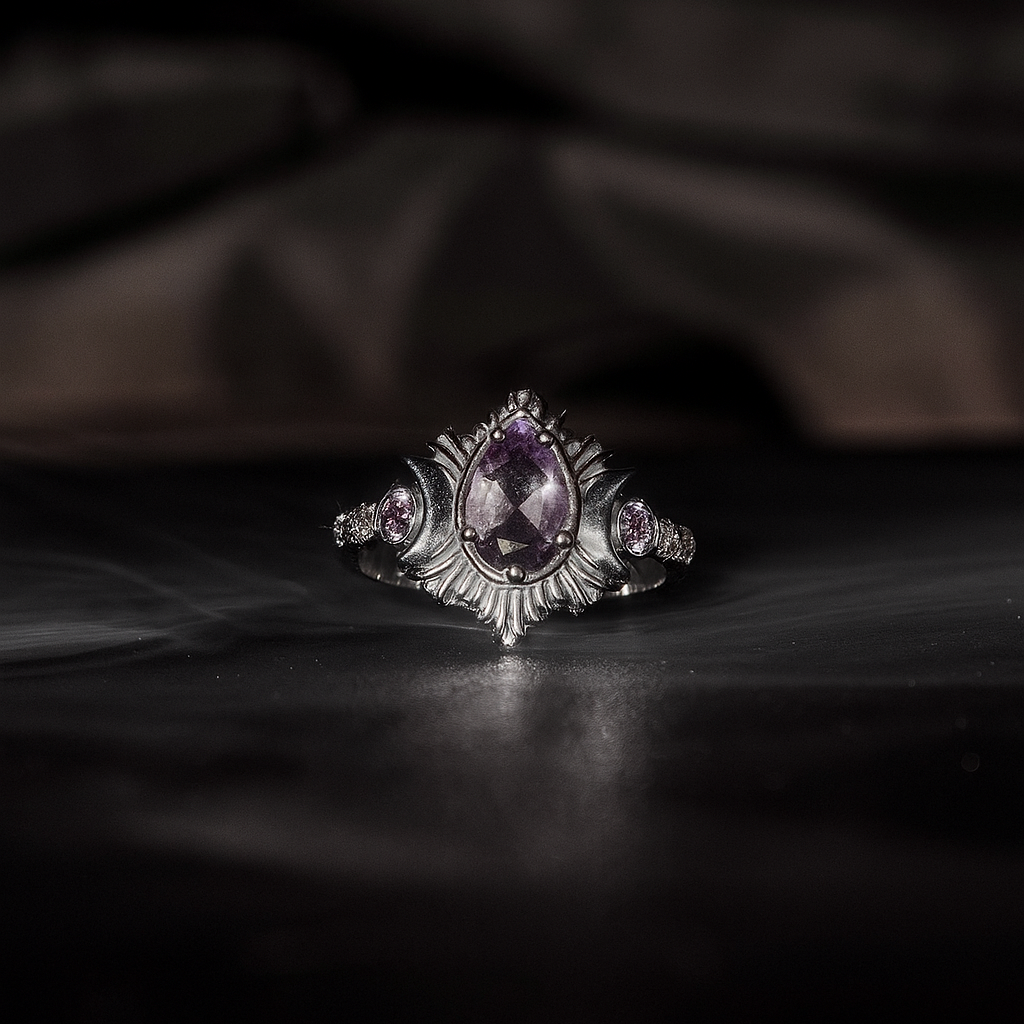 SILVER AMETHYST RING