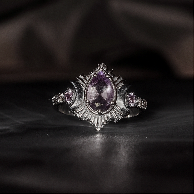 SILVER AMETHYST RING