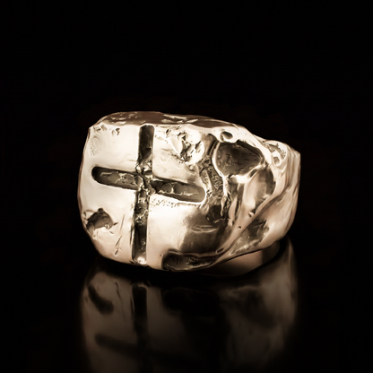 RAW CROSS SIGNET RING