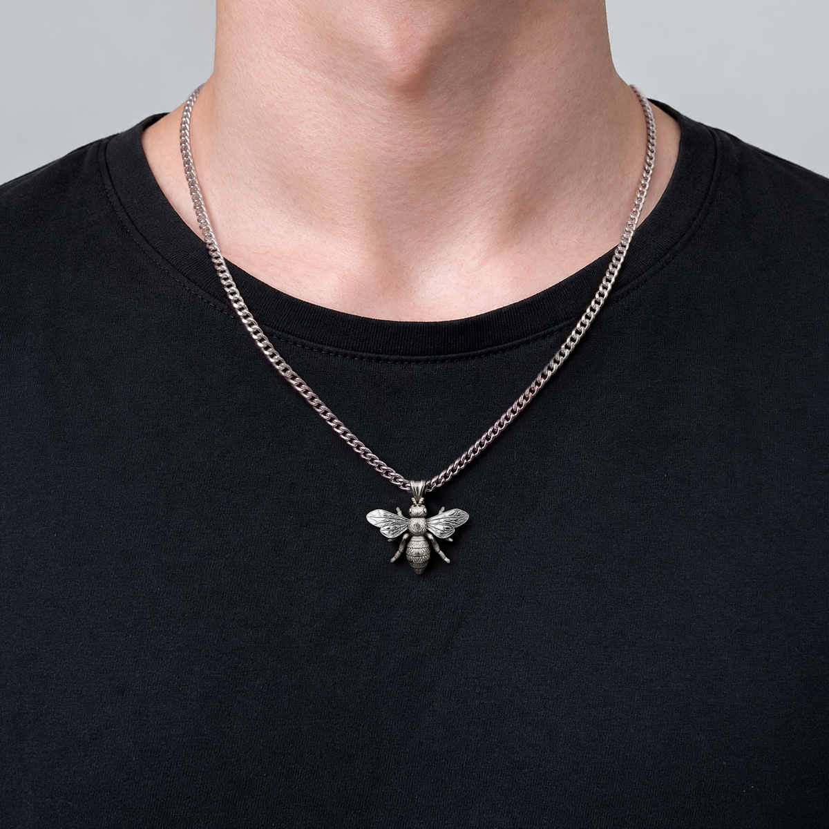 BEE PENDANT
