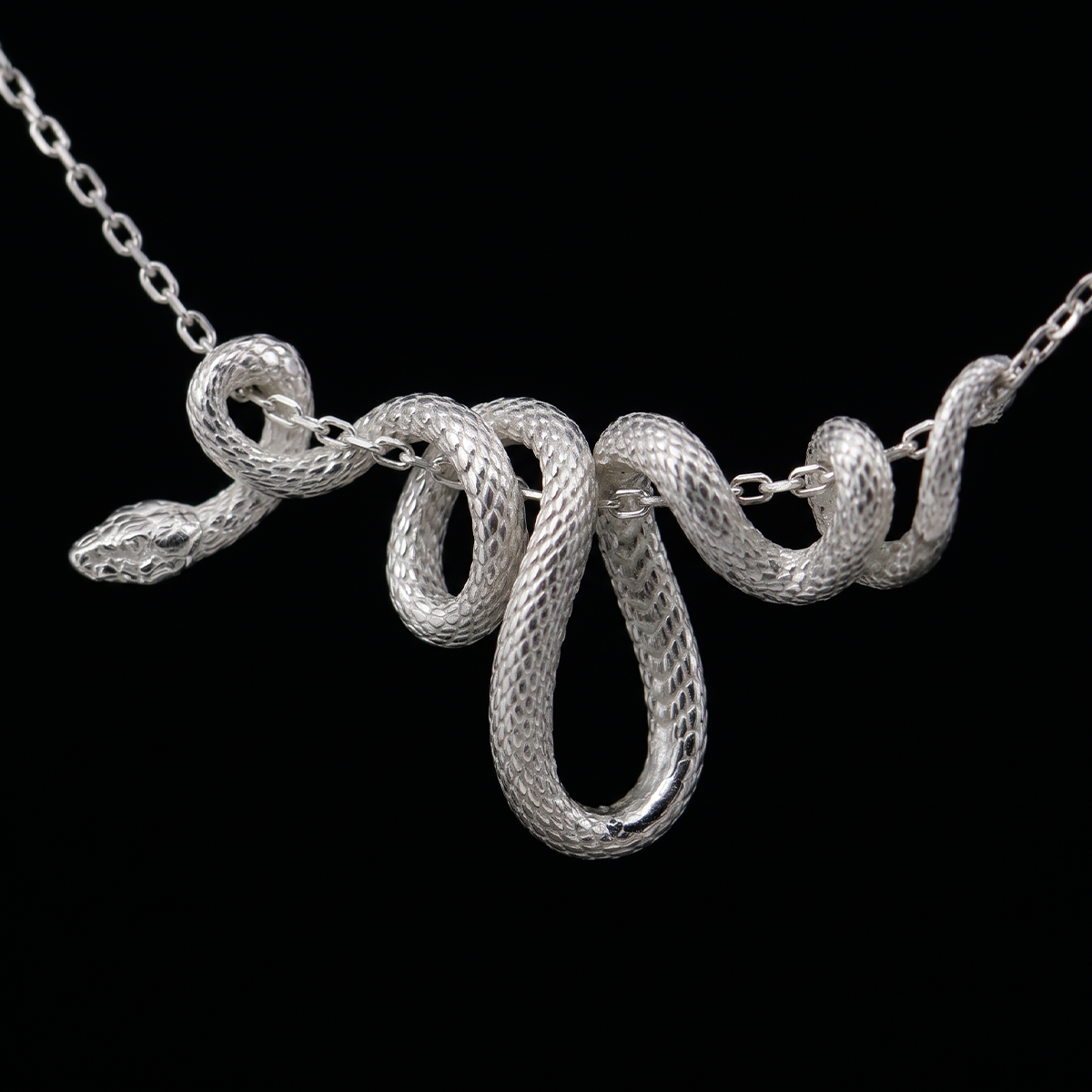 ANACONDA NECKLACE